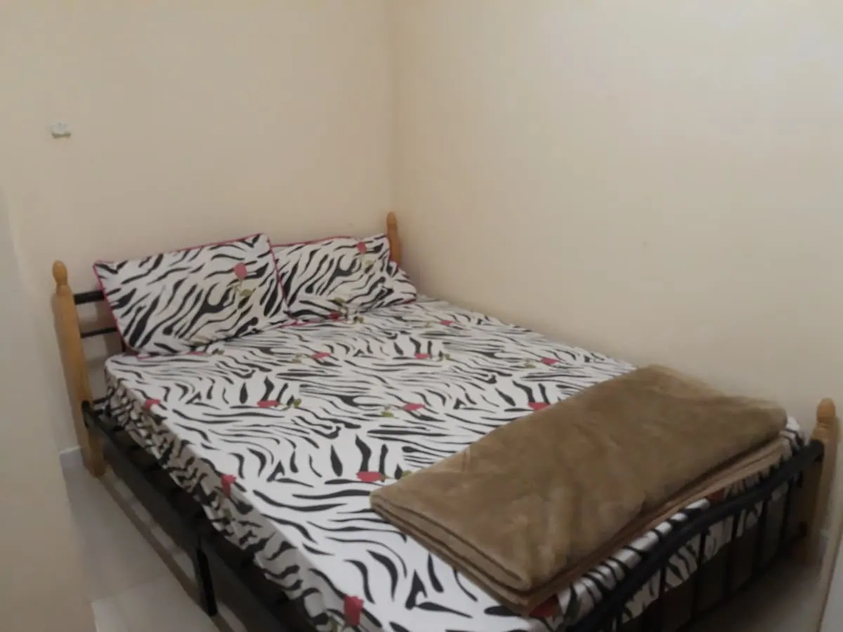 Appart 2, chambre