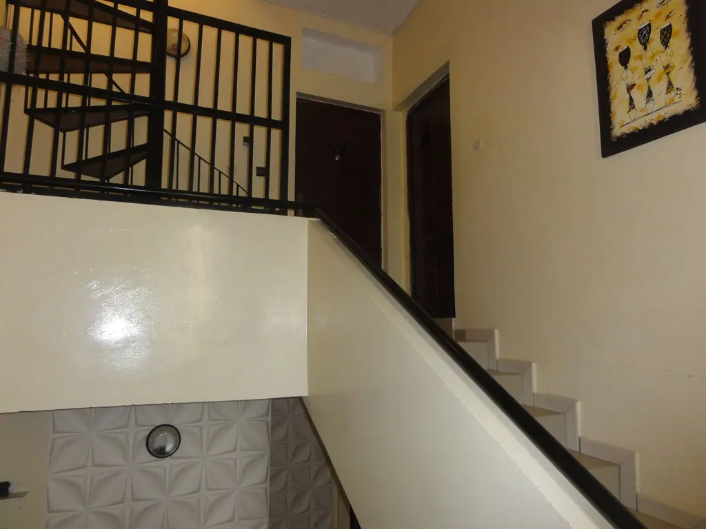 Appart 3, cage d'escalier