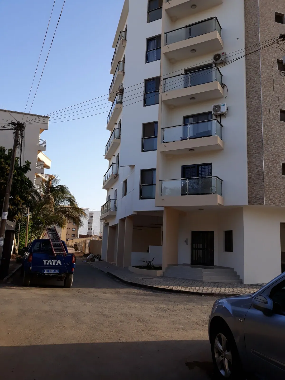 Appartement VDN, immeuble sur la vdn